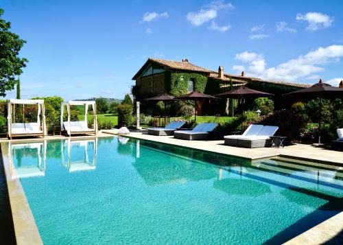 Pienza Bed & Breakfast | Experience Oceanfront Serenity at L'Olmo - 4 Star Retreat