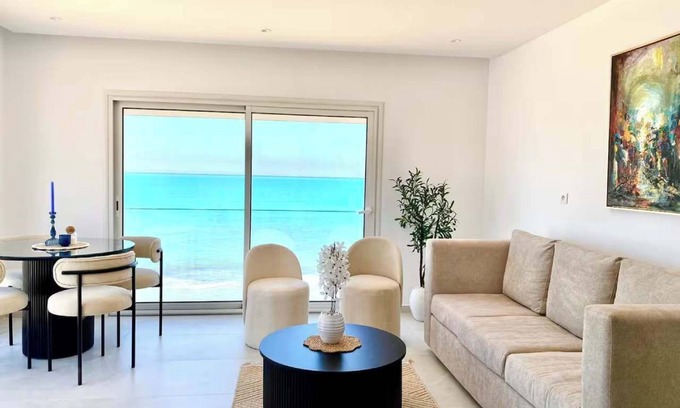 Sidi Dhrif Apartment | L'onde Turquoise - Waterfront apartment