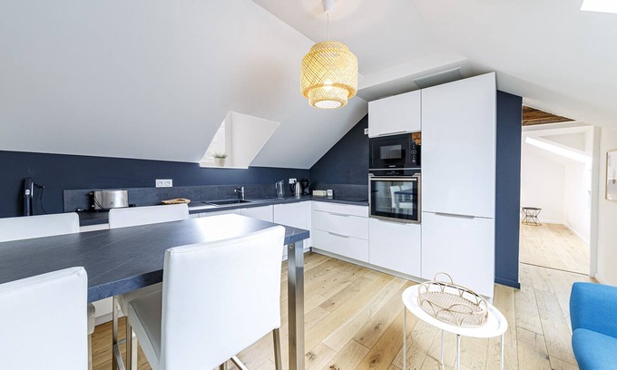 Deux Croix-Banchais Apartment | Comfortable L'OPAL Apartment in Central Angers, Rated 9/10