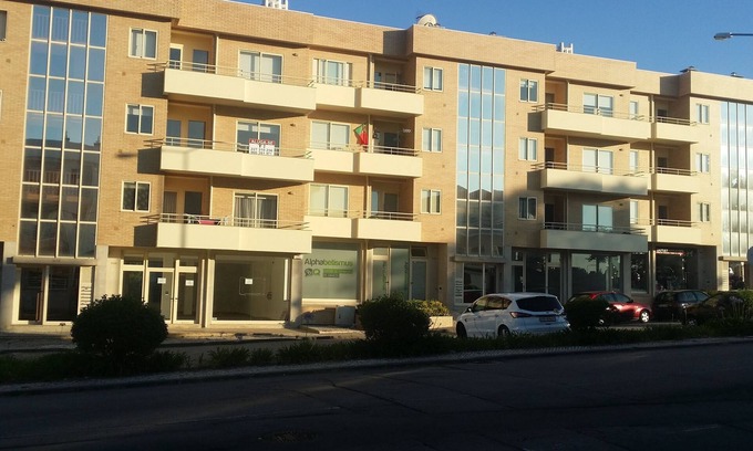 Santa Maria da Feira Apartment | Guest Rated L'Orchidee Apartment with Spa and Kitchen Access