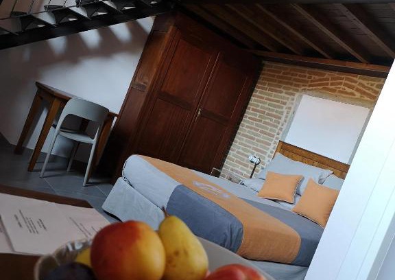 Porciano Bed & Breakfast | Discover L'Ospitale dei Brilli: Top-Rated with Hot Tub