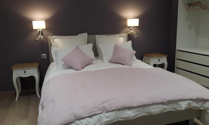 Colmar Centre Ville Apartment | Family-Friendly Retreat: L'Ourson - 4-Star Guest Rated 9.8