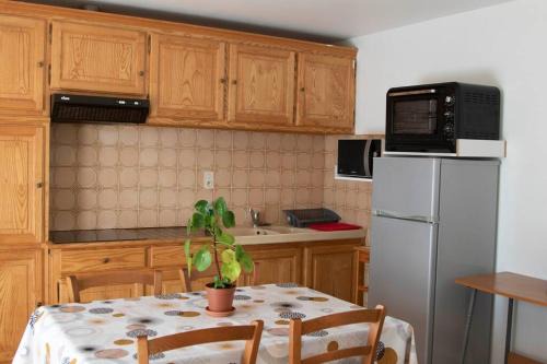 Chanac Apartment | Relax at L'Oustal de Champouriès with Oceanfront Views