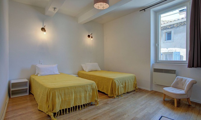 Ferrals-les-Corbieres House | Explore L'oustalet: Family-Friendly Retreat by the Coast