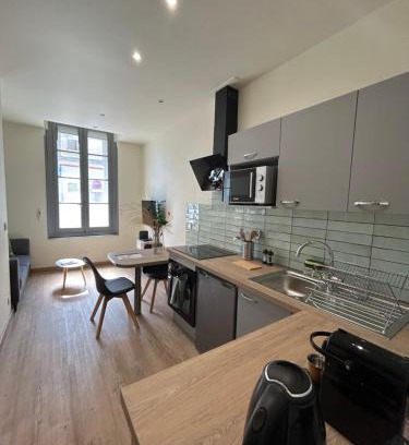 Castelnaudary Apartment | Discover L Oustalet: Your Ideal Budget Retreat