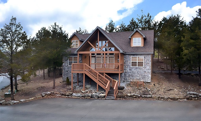 Branson West Cabin | Relaxing Roark Creek Cabin with Pool and Lake Views