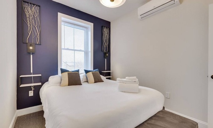 East Stroudsburg Apartment | Queen Suite at The Lack - Ideal for Families with Kitchen