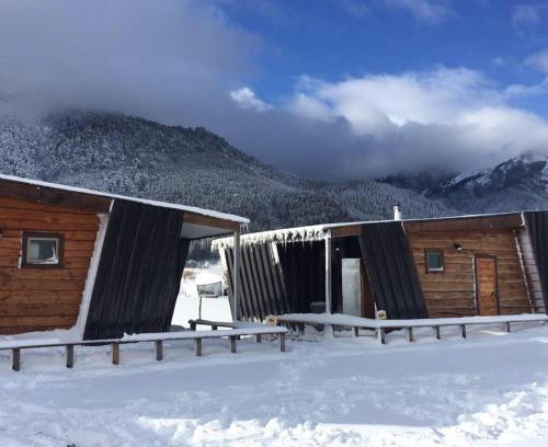 Malalcahuello House | Discover La Aldea Malalcahuello: Rated 9.5, Pet Friendly!
