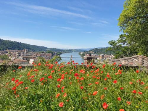 Vienne Apartment | Discover La Bâtie: Guest Rated 9.3/10 for Comfort