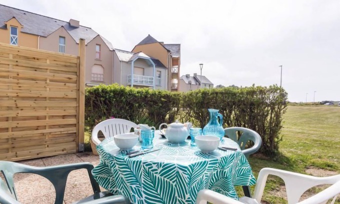Rotheneuf-Le Pont Apartment | Oceanfront Retreat: La Baie des Corsaires by Interhome