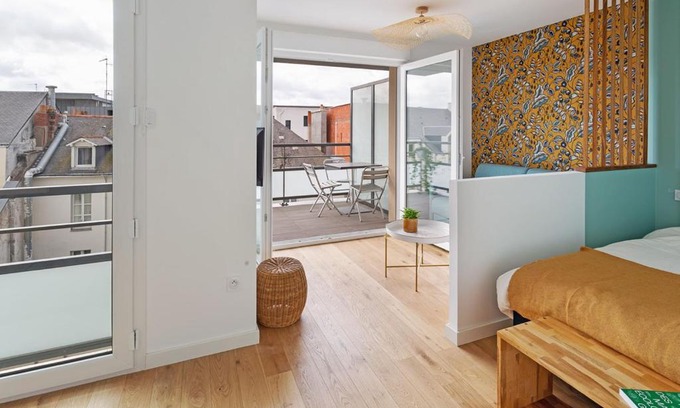 Madeleine-Champ de Mars Apartment | Family-Friendly Escape at La Baleine Blanche - Rated 9/10