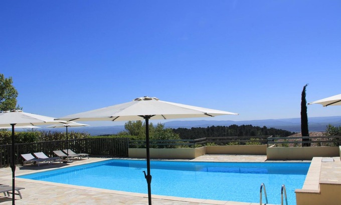 Sanilhac Hotel | Experience La Bastide de Sanilhac: Family-Friendly Retreat