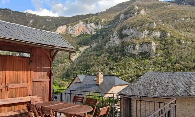 La Malene Apartment | Explore La Batelière Gîte in Beautiful Gorges du Tarn