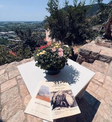 Monte San Biagio House | Discover Oceanfront Bliss at La Bella Vista Hotel