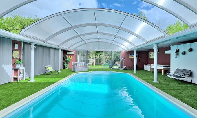 Cherrueix House | Discover La belle étape: Oceanfront Retreat with Pool