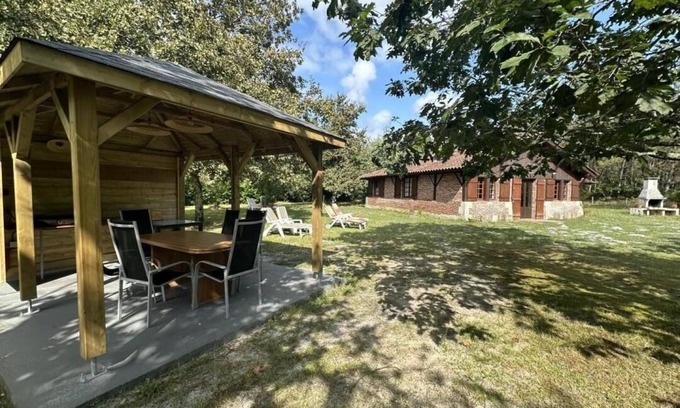 Onesse-et-Laharie House | Family-Friendly Getaway at La Bergerie de Lesbordes