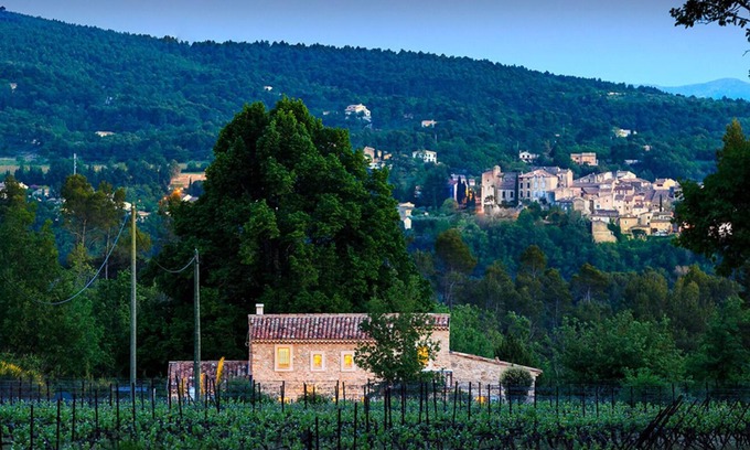 Peypin-d'Aigues Villa | La Bergerie du Ravin