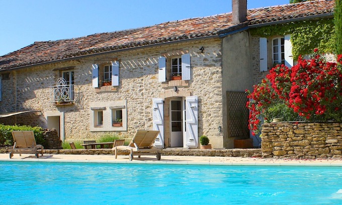 Saint-Paulet Other | Experience La Bomba: Farmhouse with Private Pool & Spa