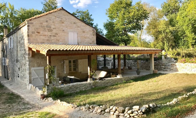 Belfort-du-Quercy House | Unforgettable Stay at La Borie Mill with Spa & Hot Tub