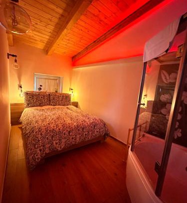 Benevento Bed & Breakfast | Discover La Botte Piccola: Guest Rated 9.8, Hot Tub & Family-Friendly