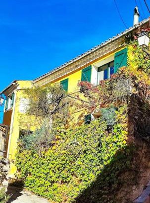 Vinon-sur-Verdon House | Family-Friendly Retreat at La Bouilletine - Rated 9/10