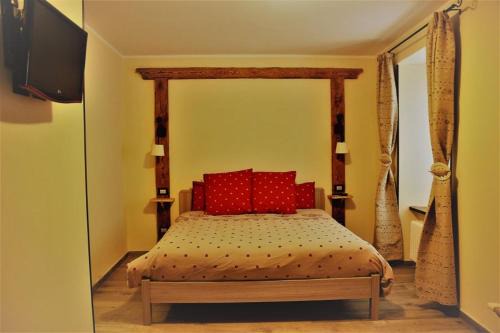 Pre-Saint-Didier Bed & Breakfast | Relax at La Boule de Neige: Spa & Family-Friendly Retreat