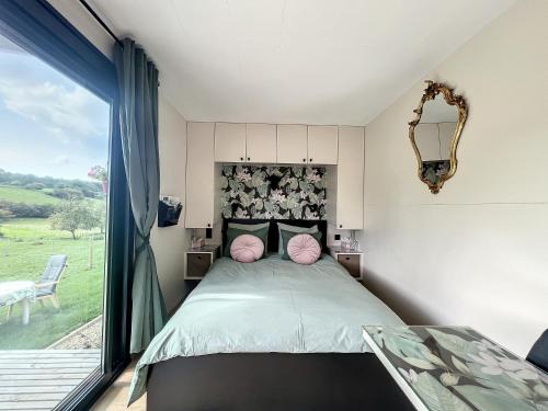 Dinant House | Pet-Friendly Retreat at La Bricole - Rated 9/10 by Guests