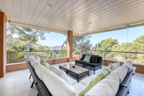 Llafranc House | Discover La Brisa: Family-Friendly 4-Star Escape