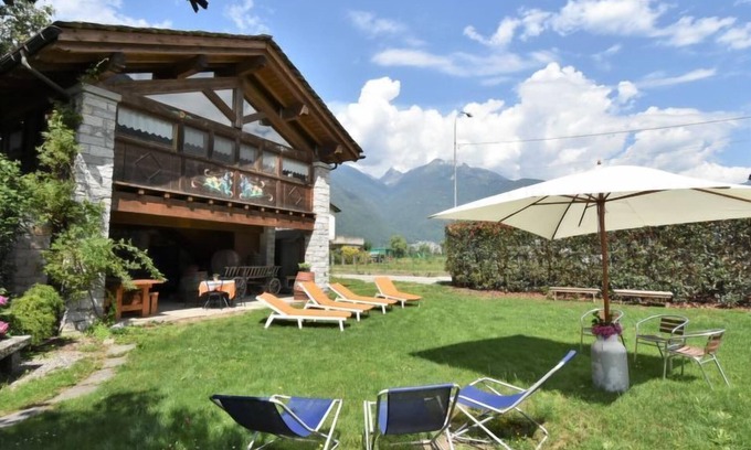 Prata Camportaccio Apartment | Unforgettable Stay at La Cá Vegia with Spa & Lake Views