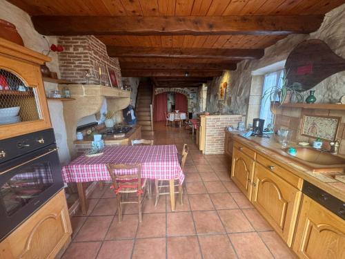 Ternand House | Pet-Friendly Retreat at La Cîme de Ternand - 9.3/10 Rating