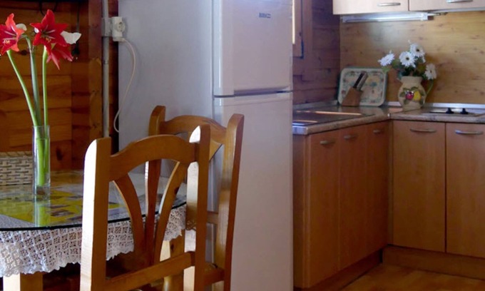 Anna Cabin | Relax at La Cabaña - Lake Anna with Pool & Spa Amenities