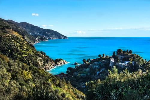 Cinque Terre House | Family-Friendly Retreat at La Cabana Cinque Terre Monterosso