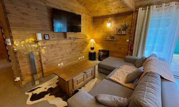 Aoste House | Experience Oceanfront Bliss at LA CABANE A INGALLS