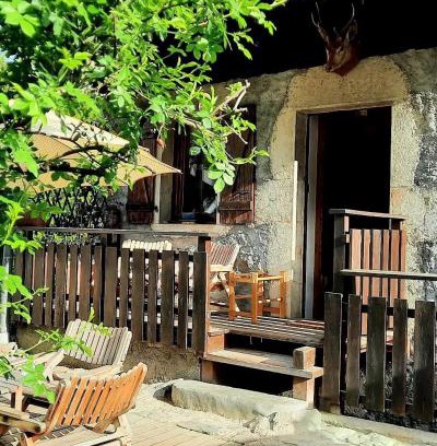 Faverges-Seythenex Ski Chalet | Discover La Cabane de Blanche: Lake and Mountain Retreat