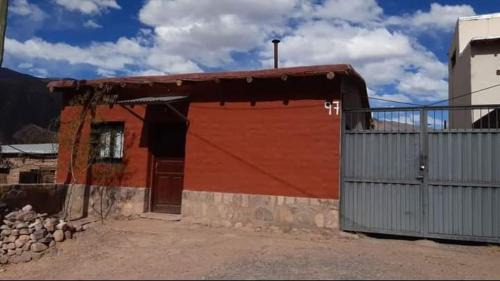 Tilcara House | Pet-Friendly Retreat at La Calandria - Rated 8/10 by Guests