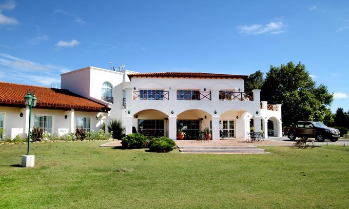 Santa Rosa Hotel | Discover La Campiña Club Hotel & Spa: Family-Friendly Retreat