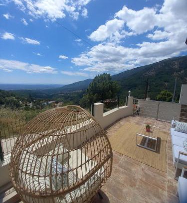 Mijares Ski Chalet | Exquisite La Canciella de Mijares: Pet-Friendly Oceanfront Retreat