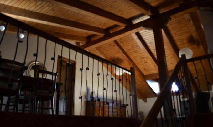 Pesquera de Duero House | Pet-Friendly Retreat at La Cantamora Hotel Rural