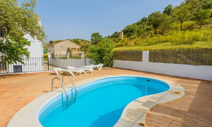 Priego de Cordoba Villa | Relaxing Retreat: La Carrasca II Priego de Córdoba Oasis