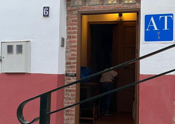Santiago House | Child-Friendly LA CASA AZUL in Historic Cáceres, Rated 9/10