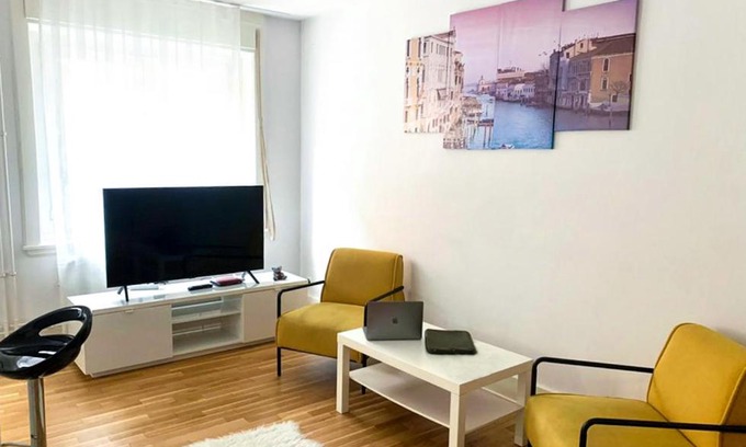 Lucerne Apartment | La Casa - Family-Friendly Retreat with Great Reviews