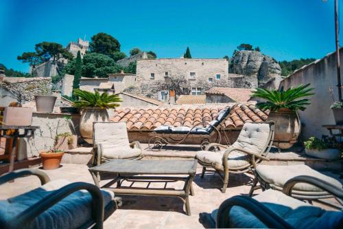 Boulbon House | Unforgettable Oceanfront Escape at La Casa de Boulbon
