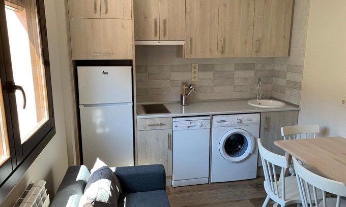 Albarracin Apartment | Family-Friendly Haven at La Casa de los Molineros