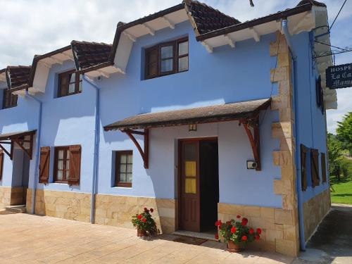 Queveda House | Pet-Friendly Retreat at La Casa de Mamasita - Family Friendly