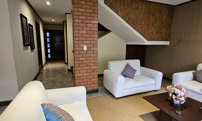 Quetzaltenango House | Unforgettable Stay at La Casa de Xela in Quetzaltenango