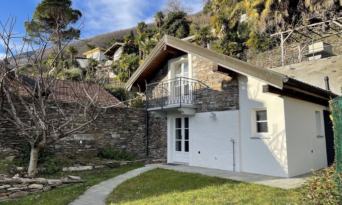 San Bartolomeo House | Discover La Casa dei Libri: Family-Friendly with Pool