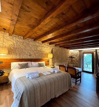 Pinilla del Valle House | Guest Rated 10/10 at La Casa del Cantero with Breakfast