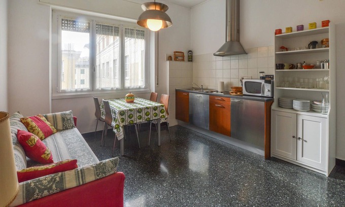 Pre Apartment | Ideal Base for City Exploration with Ocean View & Spa