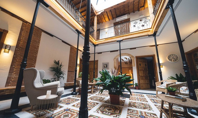 Urda Bed & Breakfast | Top-Rated La casa del médico - Relaxing Rural Retreat