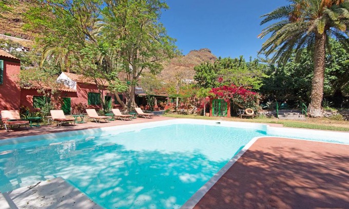 Agaete House | Discover La Casa del Molino de Viento: Family-Friendly Retreat